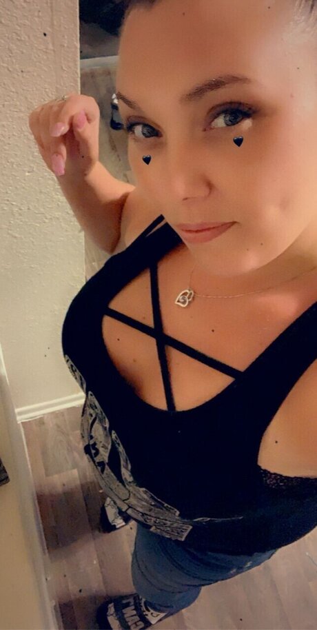 Scarlet Love perfect pornstar images