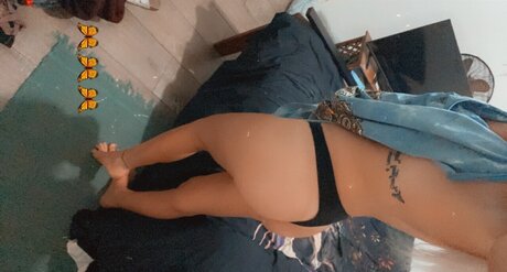 Snooks nudes model img