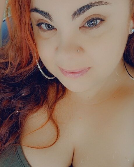 Bigbattygal_ art model images