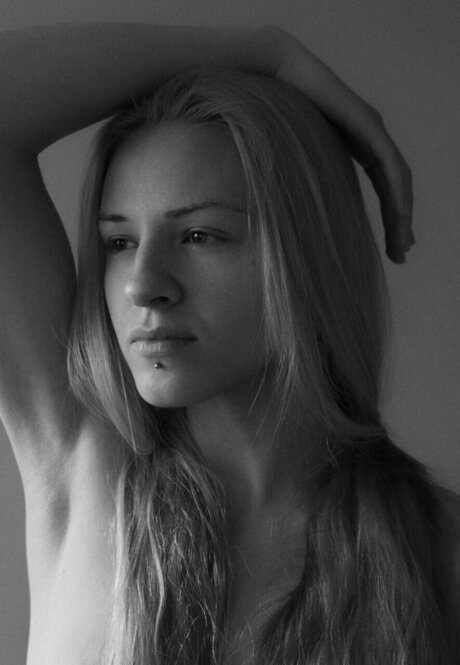 Sapphira model exclusive images