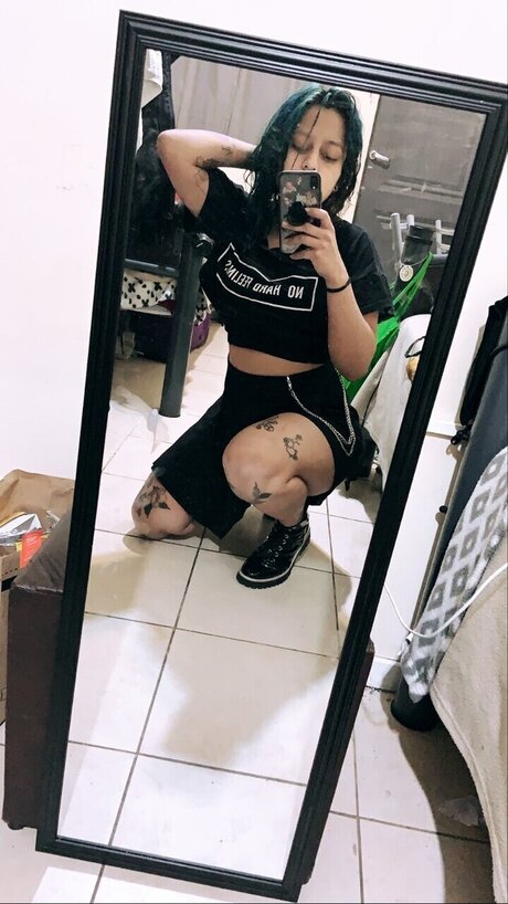 CAMILA SANTANDER model high quality gallery