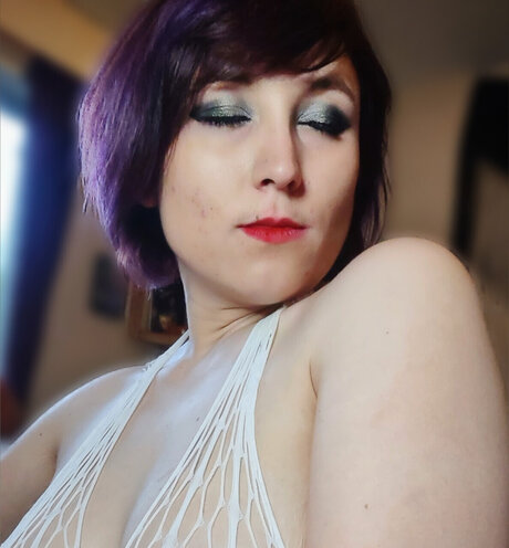 Radiant Dragon pornstar gallery