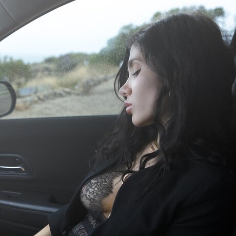 Olive Onyx star pornographic pics