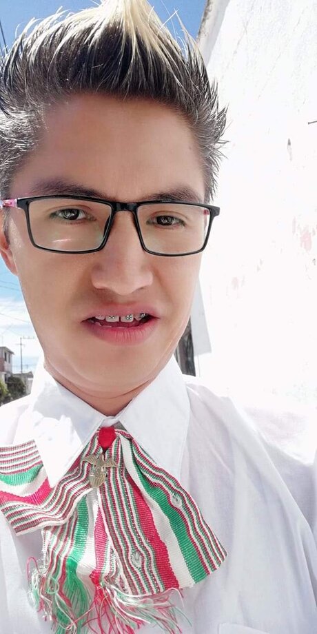 flaco del pueblo exclusive actress pics