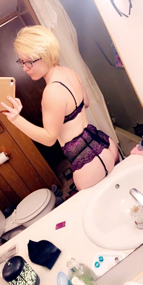 Koosi23 nudes star photos