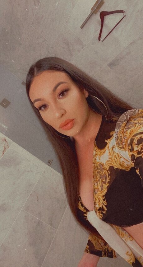 Natalia Feliciano model pretty gallery