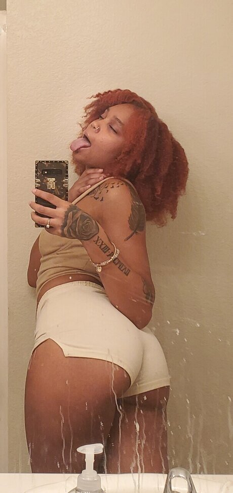 Melly So Crazyyy sex star img