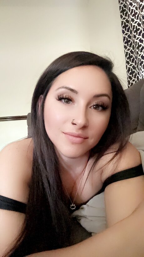 ONLY MEY VIP xxx model img