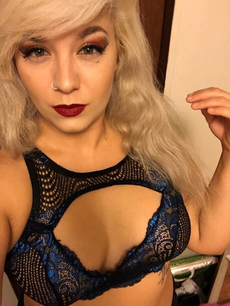 Chris Lowery model erotic img