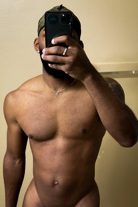 Him naked actress picture