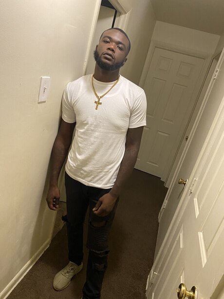 Daddy Grizz nice model photos