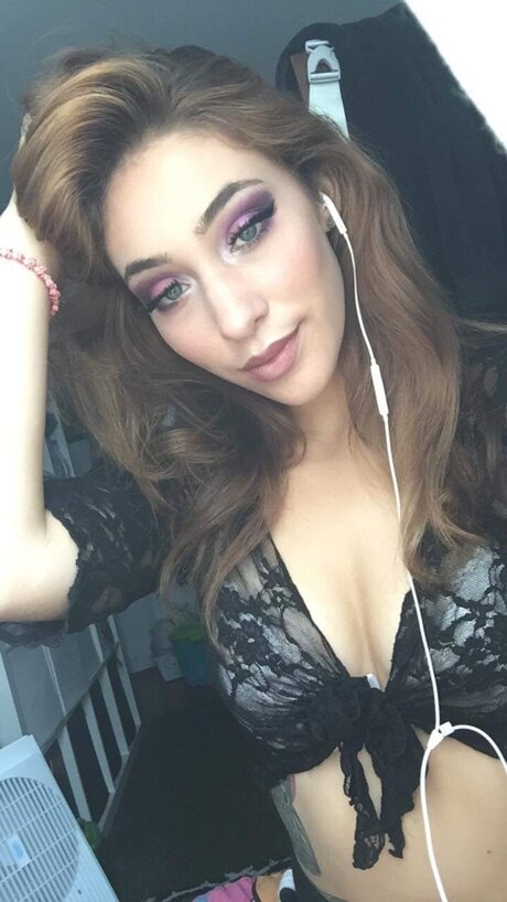 Alicia Hernandez perfect pornstar archive