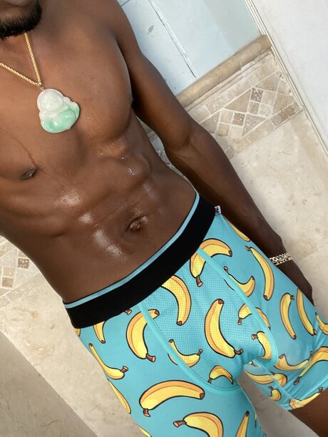 Mu Tha Great sexy star img