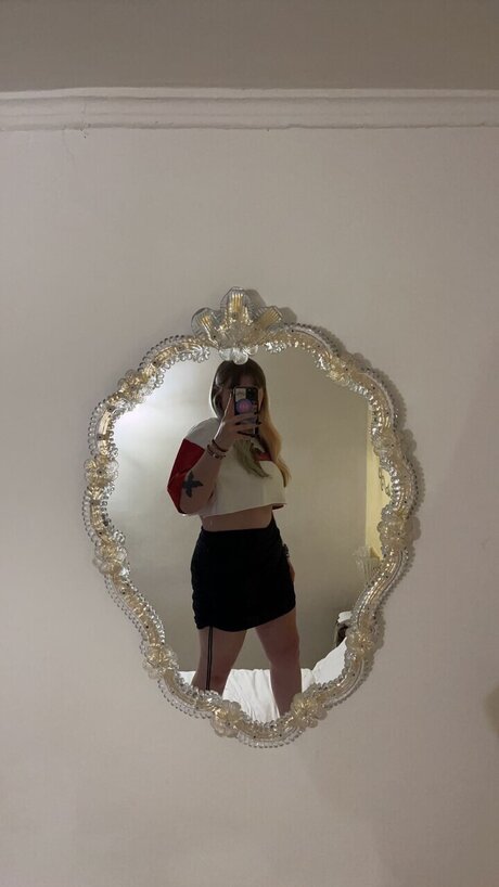 Mahala model nice pic