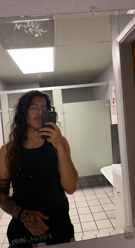 Bishop 3x sexy actress pictures