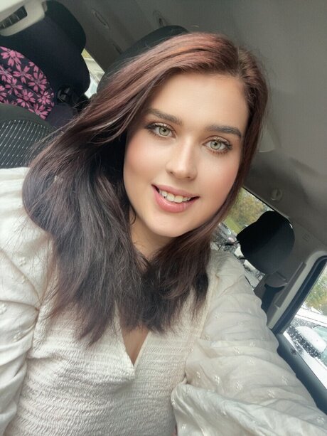 Haley Long high quality model picture