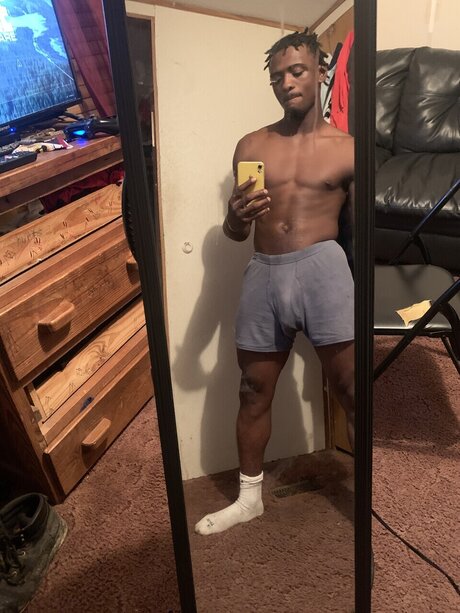 SweetDickWillie star free pictures