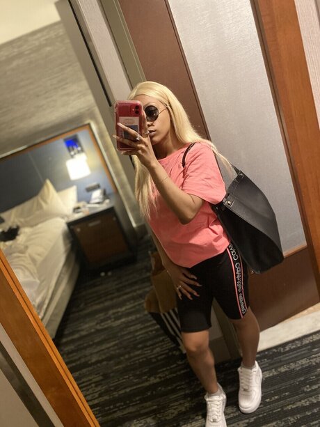 Blasiaa Allen star sex image