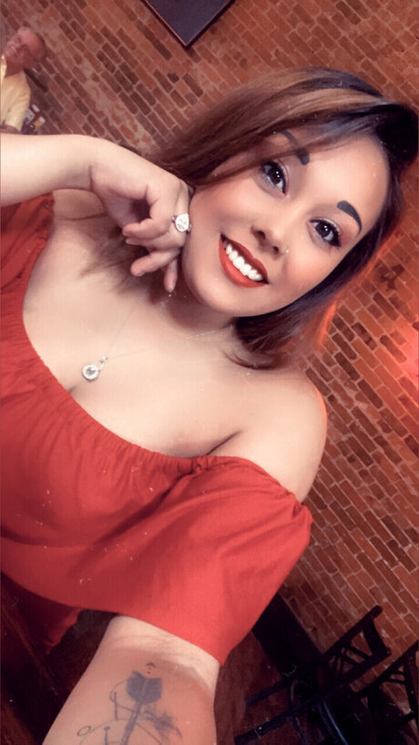 Yourqueenajones star porn gallery