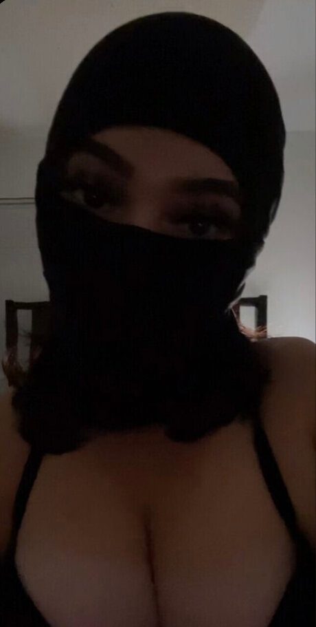 Princessluvr xxx model image