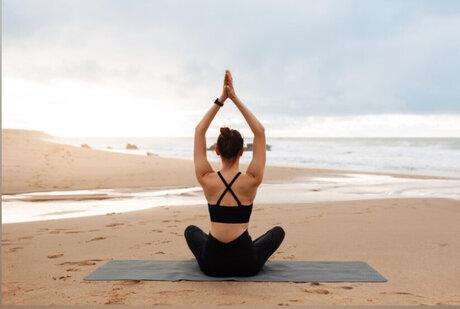 Yoga chick_ xxx model image