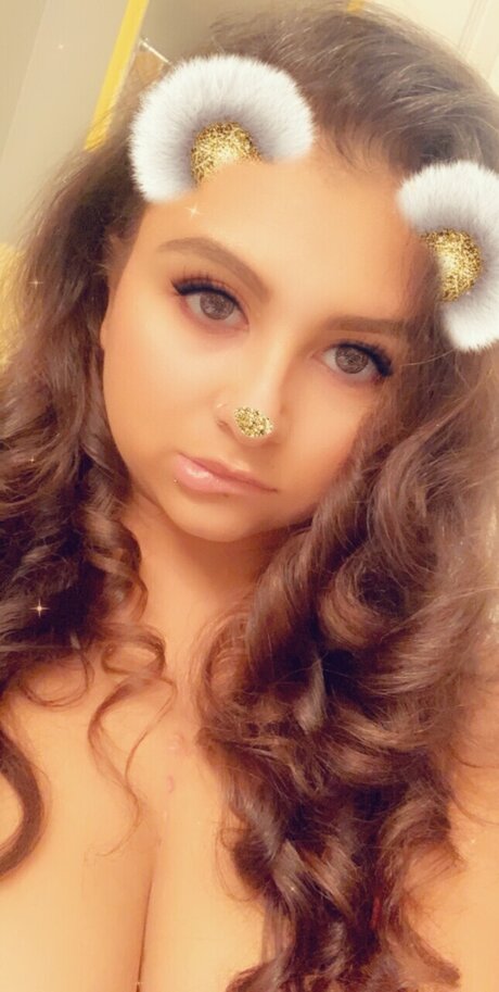 Foxy Redbone exclusive star galleries