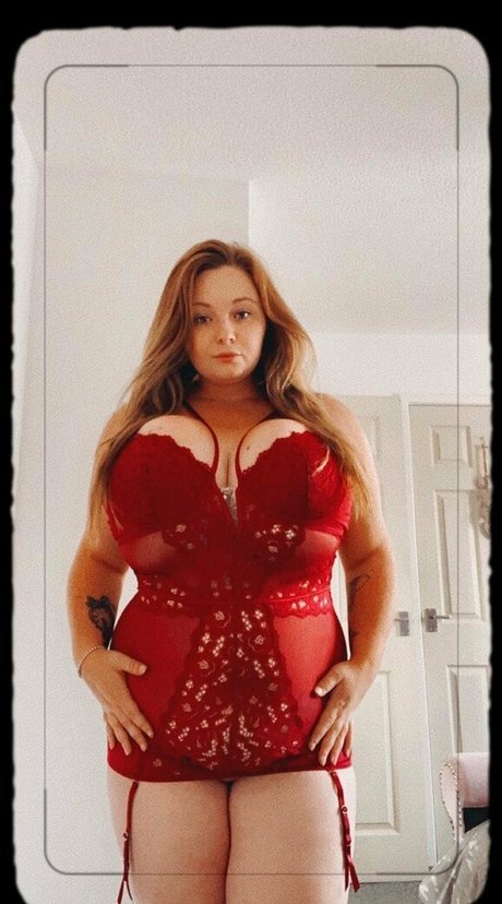 coco lls nudes star photo