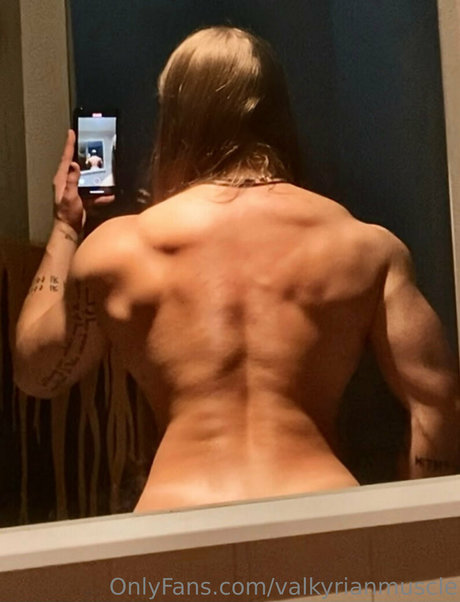 valkyrianmuscle model top picture
