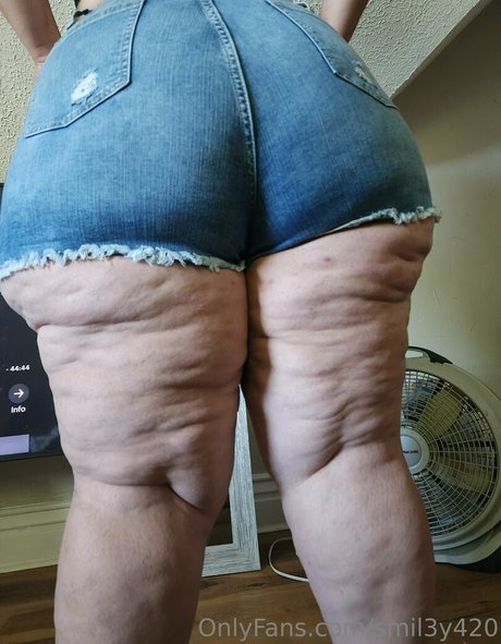 smil3y420 star art pic