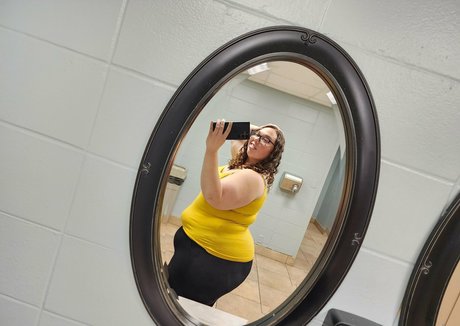 smil3y420 best actress archive