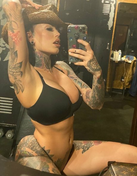 whitedovecries adult actress picture