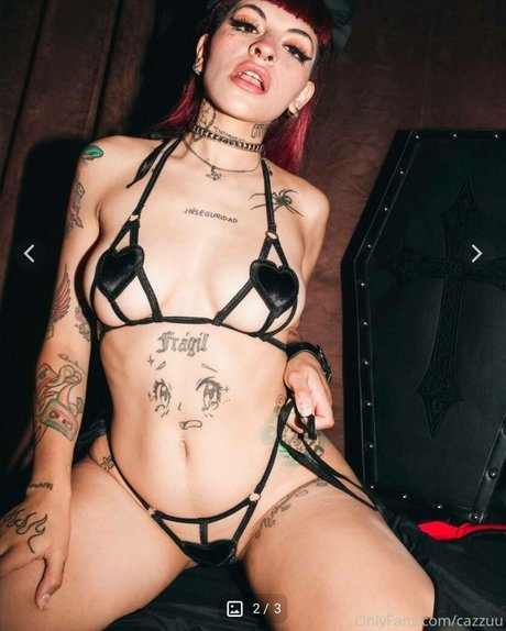 Cazzu model erotic photos