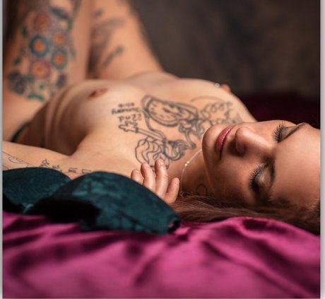 Welshtattoo88 beautiful model gallery