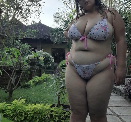 substantialknockers model free galleries