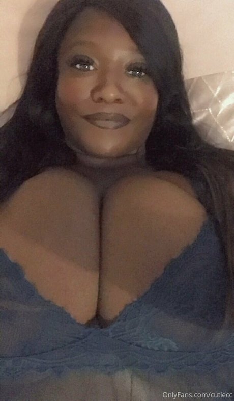 cutiecc xxx pornstar photo