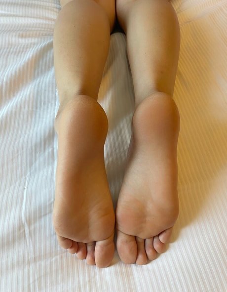 anafeetish model nude archive