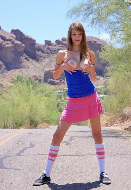 Holly Michaels best model pic