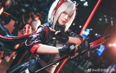 Lilium725 model art pics