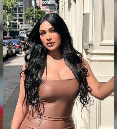 Astrala23 Contents exclusive star image