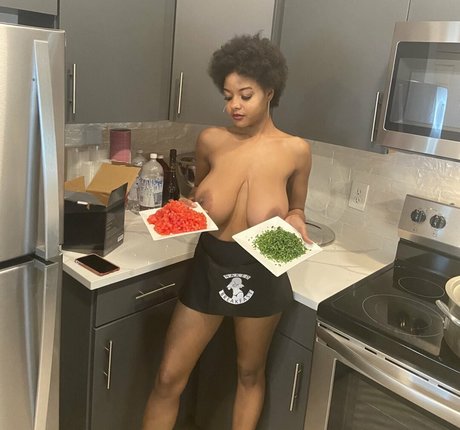 Bush Baby erotic model photos