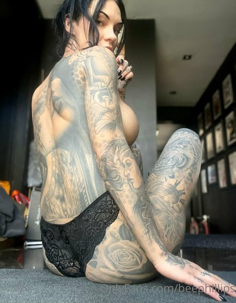 Bee Phillips pornographic star photos