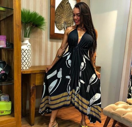 Raquel Rodrigues top star picture