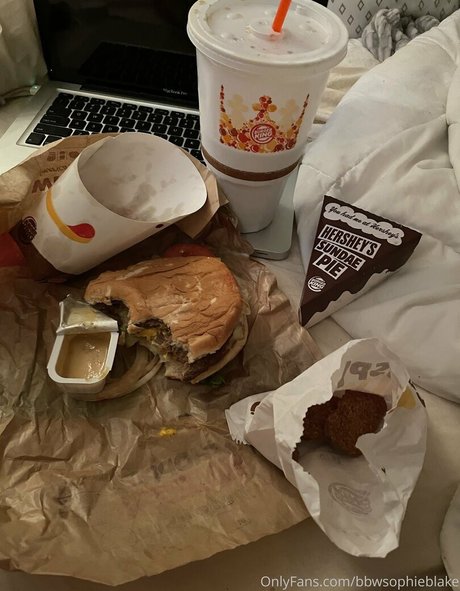 bbwsophieblake nude model img