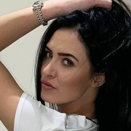 Sophie Filomena model perfect img