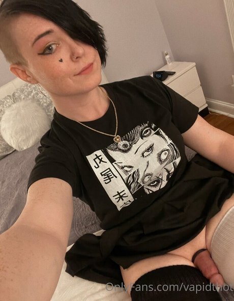 vapidthot pornographic star picture