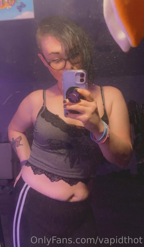 vapidthot model xxx pic