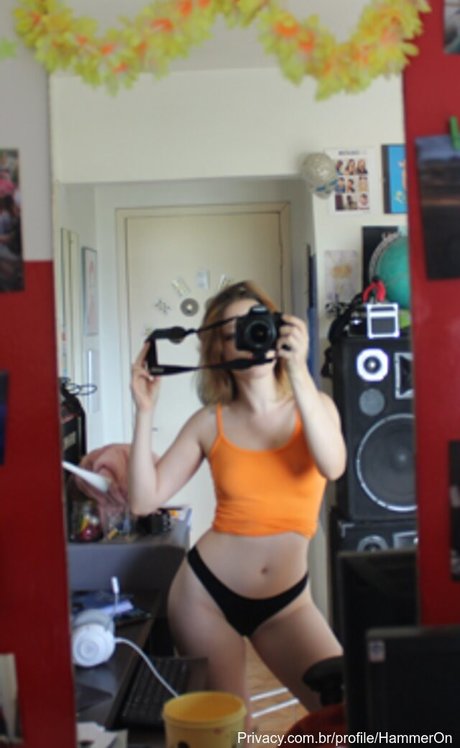 Hammeriron star nudes archive