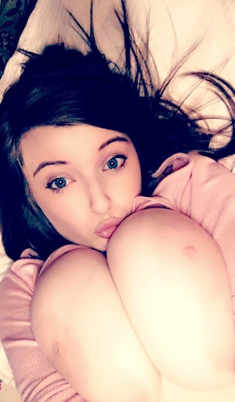 Amanda Love_ high quality pornstar image