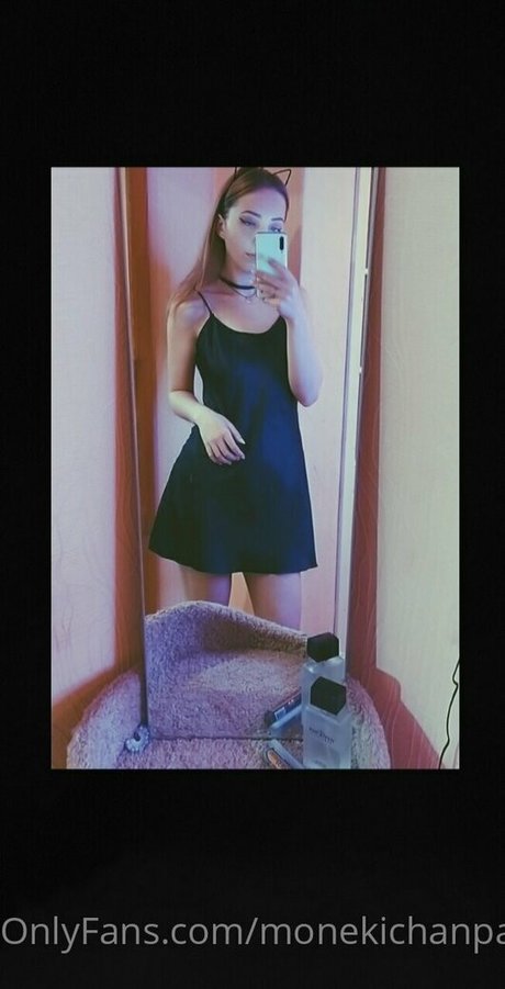 moneki model nudes archive