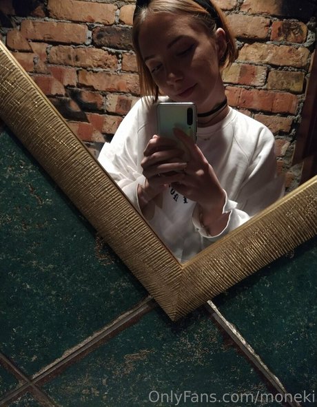 moneki Profile pic